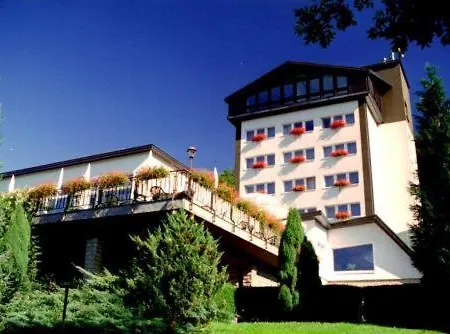 Reifenstein فندق Kleinbartloff