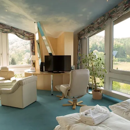 Reifenstein 4* Kleinbartloff