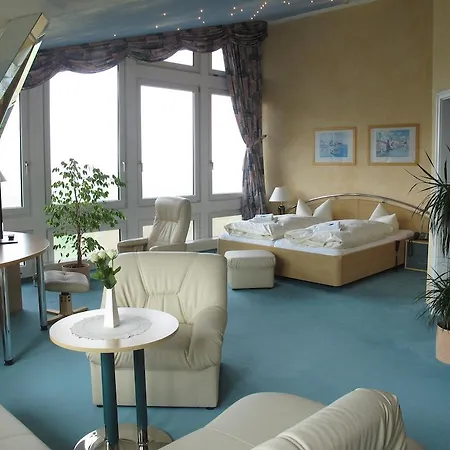 Hotell Reifenstein Kleinbartloff