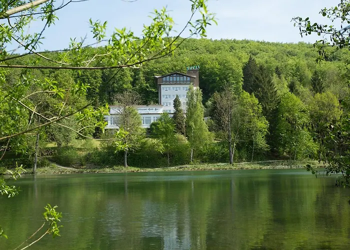 Reifenstein Hotell Kleinbartloff